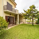 Villa, 500m From The By House And People