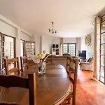 Villa, 500m From The By House And People Vakantiehuis *