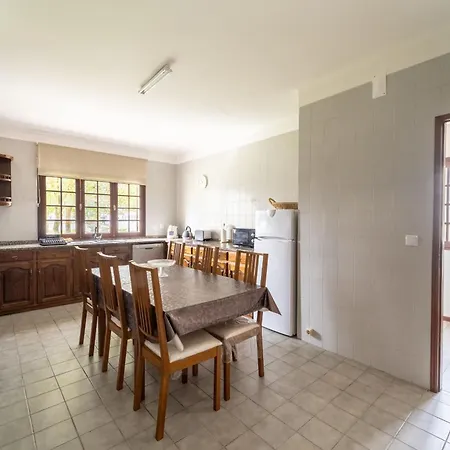 Villa, 500m From The By House And People 度假居 *