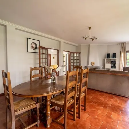 Villa, 500m From The By House And People * Amorosa