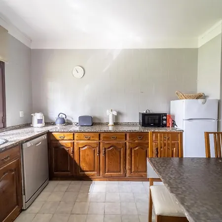 Vakantiehuis Villa, 500m From The By House And People Amorosa