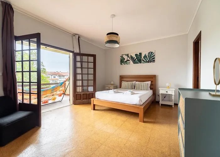 Vakantiehuis Villa, 500m From The By House And People