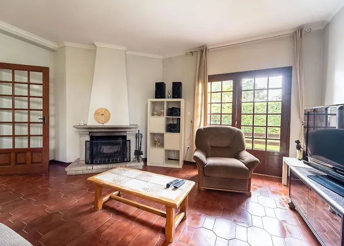 Vakantiehuis Villa, 500m From The By House And People