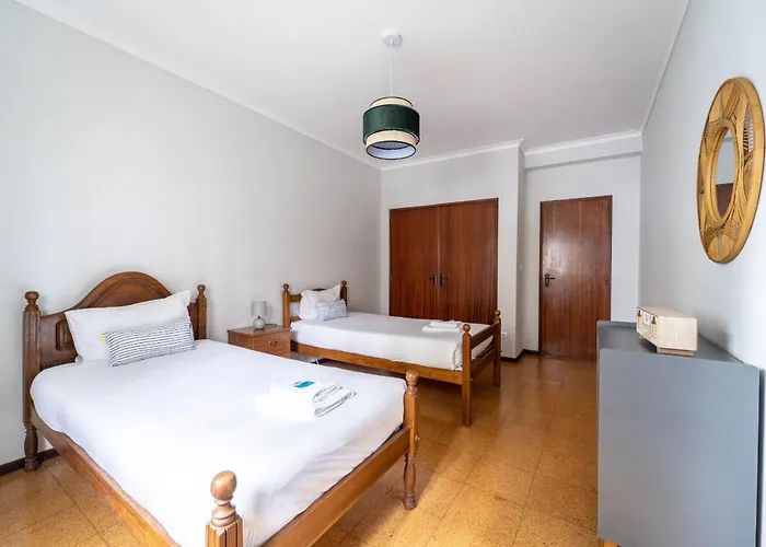 Villa, 500m From The By House And People *