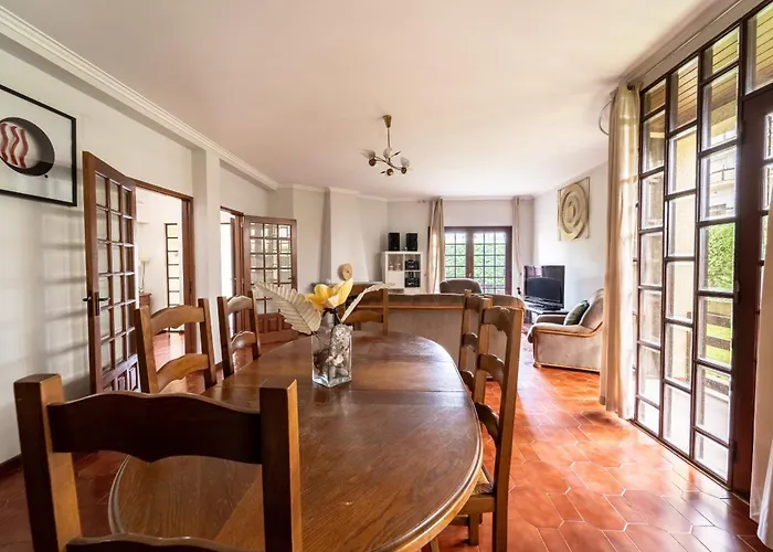 Villa, 500m From The By House And People Semesterbostad *