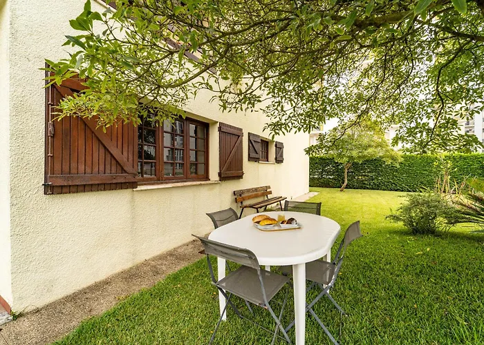 Villa, 500m From The By House And People * Amorosa